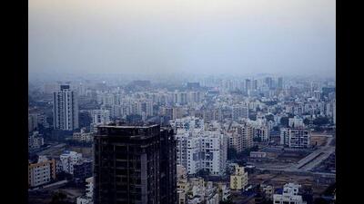 The Maharashtra Society Welfare Association (MSWA), an umbrella organisation of 30,000 residential societies across the state, has claimed that only 500 of the 3,500 lapsed housing projects have been revived (HT FILE PHOTO)