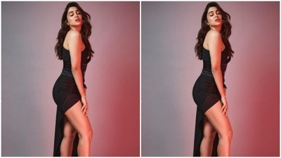 2In black stilettos, Sharvari accessorised her look to perfection as she stood showcasing her side profile. (Instagram/@sharvari)