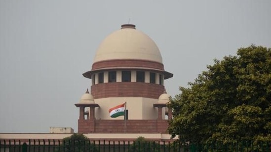 A Supreme Court bench of justices SA Nazeer and Krishna Murari flagged its concerns about Kerala being the only state that has such a pension scheme. (HT file)