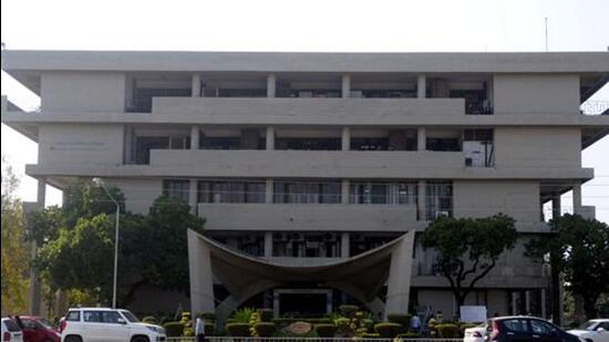 PU’s non-teaching staff threatened to go on a protest over if sixth pay commission is not implemented. (HT File)