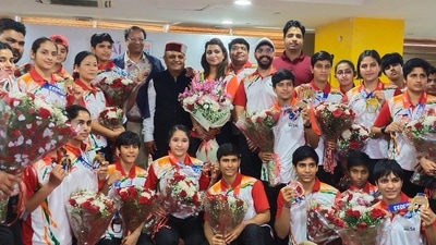 BFI President Ajay Singh (centre) with boxers who won medal at Asian Youth and Junior Boxing Championships held in Jordan. (BFI) BFI President Ajay Singh (centre) with boxers who won medal at Asian Youth and Junior Boxing Championships held in Jordan. (BFI)