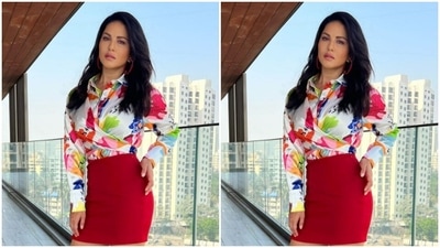 In nude stilettos and red hoop earrings, Sunny accessorised her look to perfection. (Instagram/@sunnyleone)