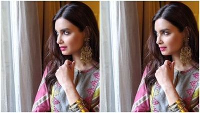 In statement golden earrings and bracelet from the house of Ritika Sachdeva, Diana aptly accessorised her ethnic look. (Instagram/@dianapenty)