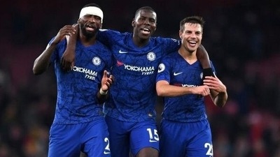 (L-R): , Kurt Zouma, and Caesar Azpilicueta&nbsp; (Getty)
