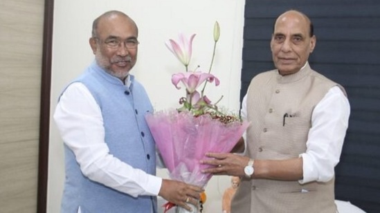 Acting Manipur CM N Biren Singh calls on defence minister Rajnath Singh in Delhi on Wednesday. (Twitter)