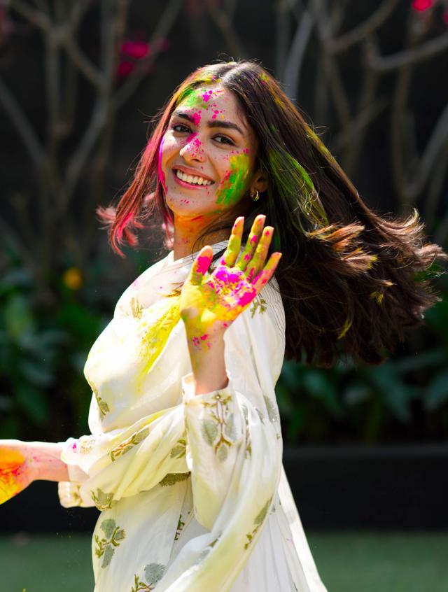 Mrunal Thakur: We make puranpolis at home on Holi