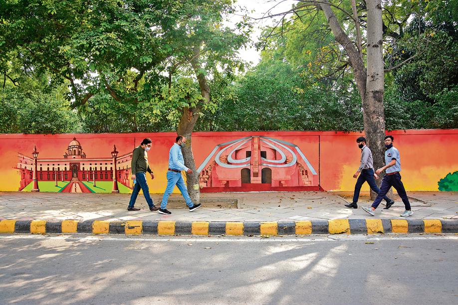 The mural also has images of some heritage monuments of Delhi, including contemporary ones such as the new Parliament building and the War Memorial. (Photo: Manish Rajput/HT) The mural also has images of some heritage monuments of Delhi, including contemporary ones such as the new Parliament building and the War Memorial. (Photo: Manish Rajput/HT)