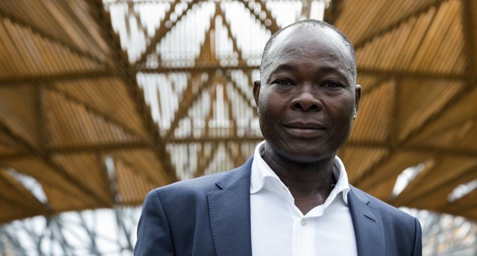 Burkina Faso-German architect Francis Kere becomes the first African to win the most important prize in architecture. (picture-alliance/Photoshot) Burkina Faso-German architect Francis Kere becomes the first African to win the most important prize in architecture. (picture-alliance/Photoshot)