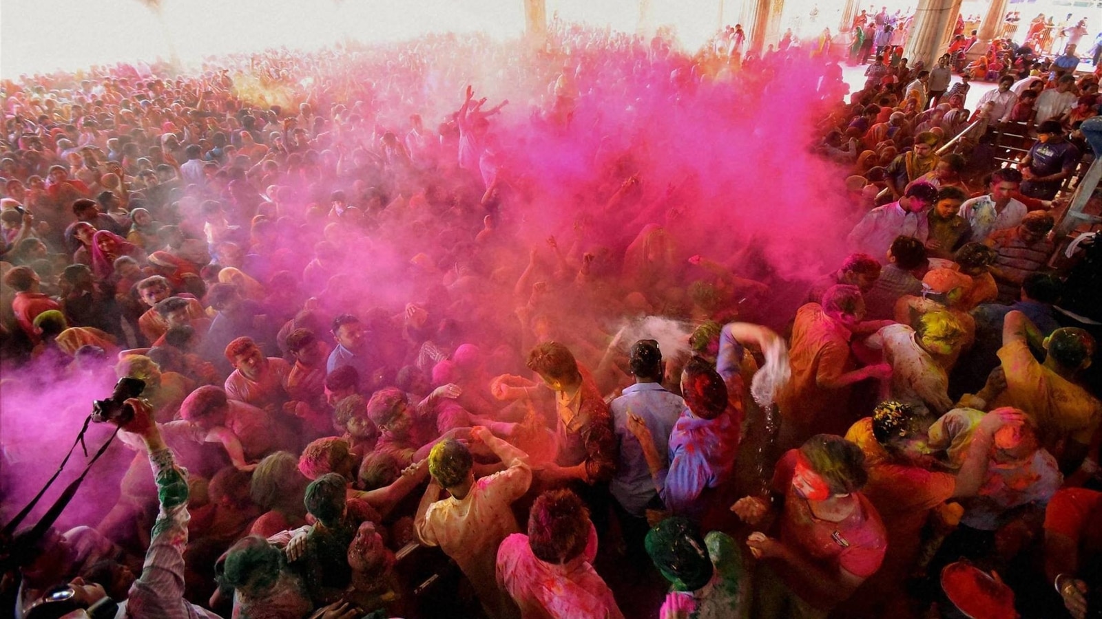 holi celebration in maharashtra pics