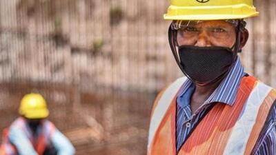 The Delhi government had distributed the pollution subsistence grant--a total amount of ₹245 crore --to 491,488 construction workers registered with the board in November last year. An additional ₹41.9 crore will be distributed among over 83,000 construction workers now. (Representative image/HT Archive) The Delhi government had distributed the pollution subsistence grant--a total amount of ₹245 crore --to 491,488 construction workers registered with the board in November last year. An additional ₹41.9 crore will be distributed among over 83,000 construction workers now. (Representative image/HT Archive)
