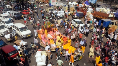 People take part in a heritage car rally as part of Holi celebrations in Kolkata. (ANI) People take part in a heritage car rally as part of Holi celebrations in Kolkata. (ANI)