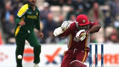 Shoaib Akhtar's bouncer pinned Brian Lara during the 2004 Champions Trophy semifinal. (Getty) Shoaib Akhtar's bouncer pinned Brian Lara during the 2004 Champions Trophy semifinal. (Getty)