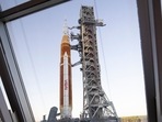 The Artemis I rocket. (Twitter @NASAhqphoto)