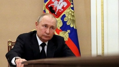 FILE PHOTO: Russian President Vladimir Putin (via REUTERS)