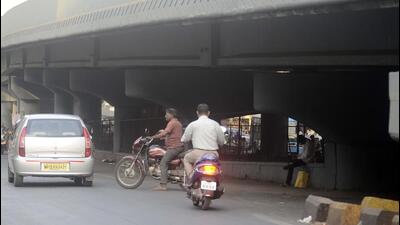 The flyover has been shut since February 9 after local representatives complained of damage to a portion of the flyover. (HT FILE PHOTO) The flyover has been shut since February 9 after local representatives complained of damage to a portion of the flyover. (HT FILE PHOTO)