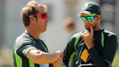 Shane Warne (L) and Nathan Lyon (Getty Images)