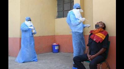 Now, 61 people are still recuperating from the virus in the tricity. Chandigarh has 28 infected patients, Mohali 21 and Panchkula 12. (HT File Photo)