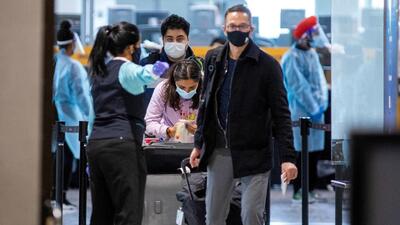 Passengers wait to be tested after they arrive at Toronto’s Pearson airport after mandatory Covid-19 testing took effect for international arrivals in Mississauga, Ontario, Canada on February 15, 2021. (REUTERS/FILE) Passengers wait to be tested after they arrive at Toronto’s Pearson airport after mandatory Covid-19 testing took effect for international arrivals in Mississauga, Ontario, Canada on February 15, 2021. (REUTERS/FILE)