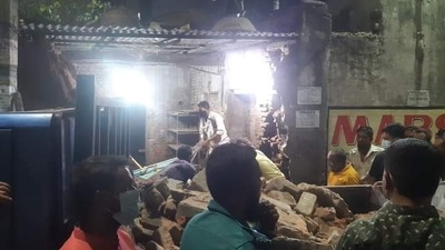 A mob of 200 people allegedly vandalised the ISKCON Radhkanta temple in Bangladesh's Dhaka on Thursday,