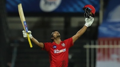 Mayank Agarwal celebrates his IPL century (IPLt20.com) Mayank Agarwal celebrates his IPL century (IPLt20.com)