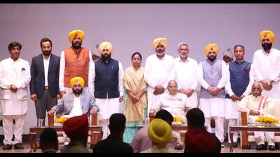 Chief minister Bhagwant Mann’s team is probably one of the youngest cabinets in recent years with an average age of about 47 years. All, except two, are first-time legislators. (Sanjeev Sharma/HT)