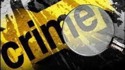 The complainant said Bika Kumar pressured him and his elder son (Jatinder from Ludhiana) to visit the Division B police station in Amritsar where he allegedly took them into custody and thrashed them; the complainant approached the Punjab DGP, after which the local Government Railway Police was directed to register a case against the cops. (HT FILE)