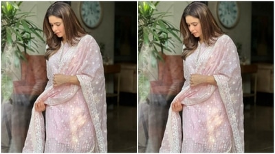 Aamna went minimal on the makeup to complement her traditional attire for the day. In nude eyeshadow, mascara-laden eyelashes, contoured cheeks and a shade of nude lipstick, Aamna looked just too ravishing. (Instagram/@aamnasharifofficial)