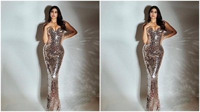 Janhvi played muse to fashion designer Manish Malhotra and picked a glossy and shimmery gown from his wardrobe. (Instagram/@janhvikapoor)