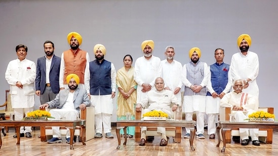 Ten Aam Aadmi Party MLAs took oath on Saturday, a day after Punjab chief minister Bhagwant Mann revealed the names of his ministers in a Twitter post.(ANI)