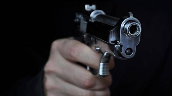 A non-local from Uttar Pradesh was shot by terrorists in Pulwama A non-local from Uttar Pradesh was shot by terrorists in Pulwama