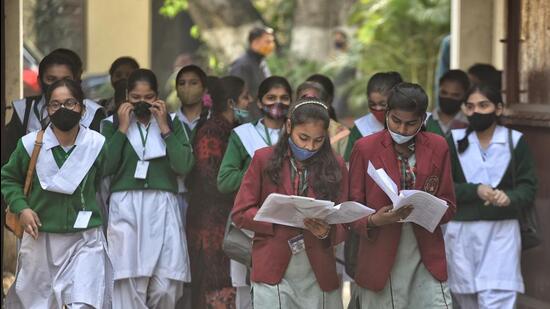 Students leave the school after appearing for CBSE board exam at Daryaganj on November 30, 2021. (Sanchit Khanna/HT)