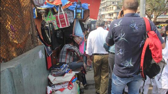 Senior BMC officials said that the Supreme Court (SC) has already directed in a ruling that all the local municipal bodies should ensure that hawkers and encroachers aren’t allowed within 150 metre radius of railway stations. (Bhushan Koyande/HT) Senior BMC officials said that the Supreme Court (SC) has already directed in a ruling that all the local municipal bodies should ensure that hawkers and encroachers aren’t allowed within 150 metre radius of railway stations. (Bhushan Koyande/HT)