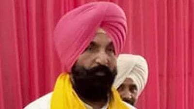 “During the time of election, I had made a promise to the residents living in the area that soon after coming to power the work will of recarpeting of Gill Road in Ludhiana will start on priority basis,” AAP MLA Sidhu said (HT FILE)