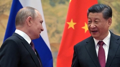 Russian President Vladimir Putin and Chinese President Xi Jinping. (via Reuters)