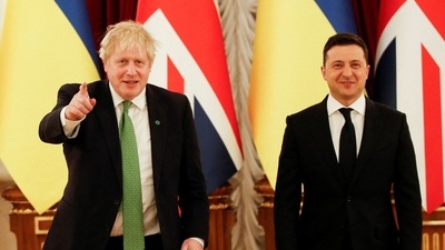 UK Prime Minister Boris Johnson and Ukrainian President Volodymyr Zelenskyy. (Reuters file photo) UK Prime Minister Boris Johnson and Ukrainian President Volodymyr Zelenskyy. (Reuters file photo)