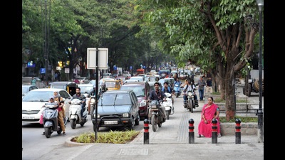 The Aundh bridge from the D Mart section finally opened to traffic recently, however, this has garnered mixed reactions from the residents. (HT FILE PHOTO) The Aundh bridge from the D Mart section finally opened to traffic recently, however, this has garnered mixed reactions from the residents. (HT FILE PHOTO)