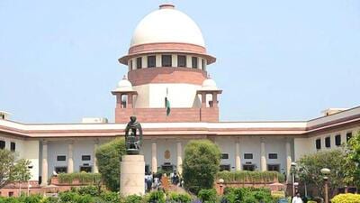 A bench of justices Indira Banerjee and J K Maheshwari issued notice to the state of Tamil Nadu and others seeking their responses on the plea against the December 9 last year order of the high court. (HT Photo)