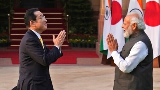 Prime Minister Narendra Modi with his Japanese Prime Minister Fumio Kishida.(AP)