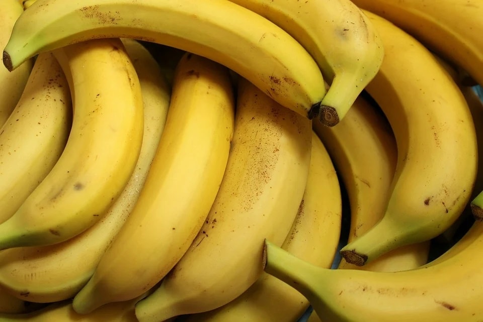 Bananas are anyway one of the favourites among fitness freaks as it is packed with iron and vitamins.(Pixabay)