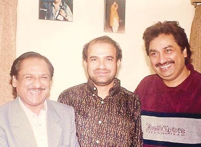 Kumar Sanu with Ustad Ghulam Ali and Suresh Wadkar during a recording Kumar Sanu with Ustad Ghulam Ali and Suresh Wadkar during a recording