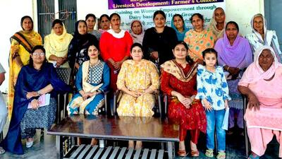 At the training camp at GADVASU in Ludhiana, Talwar delivered a lecture on value addition of milk and milk products. (HT PHOTO) At the training camp at GADVASU in Ludhiana, Talwar delivered a lecture on value addition of milk and milk products. (HT PHOTO)