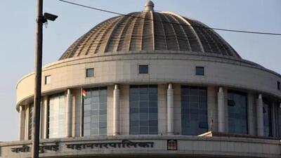 In the surprise attendance reviews taken on February 17 and 24, several NMMC employees were found to have come late to the office, despite a warning issued. (HT File) In the surprise attendance reviews taken on February 17 and 24, several NMMC employees were found to have come late to the office, despite a warning issued. (HT File)