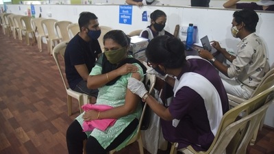 Booster doses for senior citizens and frontline workers were opened on January 10. (Vijay Bate/HT Photo) Booster doses for senior citizens and frontline workers were opened on January 10. (Vijay Bate/HT Photo)