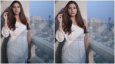 On Sunday, Disha, who is married to Rahul Vaidya, took to Instagram to post pictures of her sunkissed shoot with the caption, "Senórita." The star struck glamorous poses in the photos while holding a pretty flower. (Instagram/@dishaparmar) On Sunday, Disha, who is married to Rahul Vaidya, took to Instagram to post pictures of her sunkissed shoot with the caption, "Senórita." The star struck glamorous poses in the photos while holding a pretty flower. (Instagram/@dishaparmar)