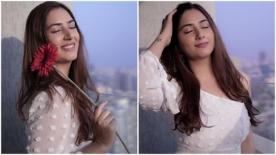 Television actor Disha Parmar always delights her millions of fans on social media by posting snippets from her life. From travel diaries to photoshoots, the star shares it all with her followers. Her latest post shows the Bade Achhe Lagte Hain 2 actor posing inside a balcony for a sunkissed photoshoot, while exuding elegance in it. (Instagram/@dishaparmar) Television actor Disha Parmar always delights her millions of fans on social media by posting snippets from her life. From travel diaries to photoshoots, the star shares it all with her followers. Her latest post shows the Bade Achhe Lagte Hain 2 actor posing inside a balcony for a sunkissed photoshoot, while exuding elegance in it. (Instagram/@dishaparmar)