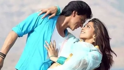 Shah Rukh Khan and Deepika Padukone are shooting for Pathaan in Spain.&nbsp;
