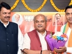 Union Minister Narendra Singh Tomar, BJP leader Devendra Fadnavis, Goa acting CM Pramod Sawant during a meeting in Panaji on Monday. (ANI photo) Union Minister Narendra Singh Tomar, BJP leader Devendra Fadnavis, Goa acting CM Pramod Sawant during a meeting in Panaji on Monday. (ANI photo)