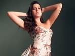 Nora Fatehi leaves fans gasping for breath in strapless figure-hugging dress worth <span class='webrupee'>₹</span>3 lakh: Check out pics inside Nora Fatehi leaves fans gasping for breath in strapless figure-hugging dress worth <span class='webrupee'>₹</span>3 lakh: Check out pics inside