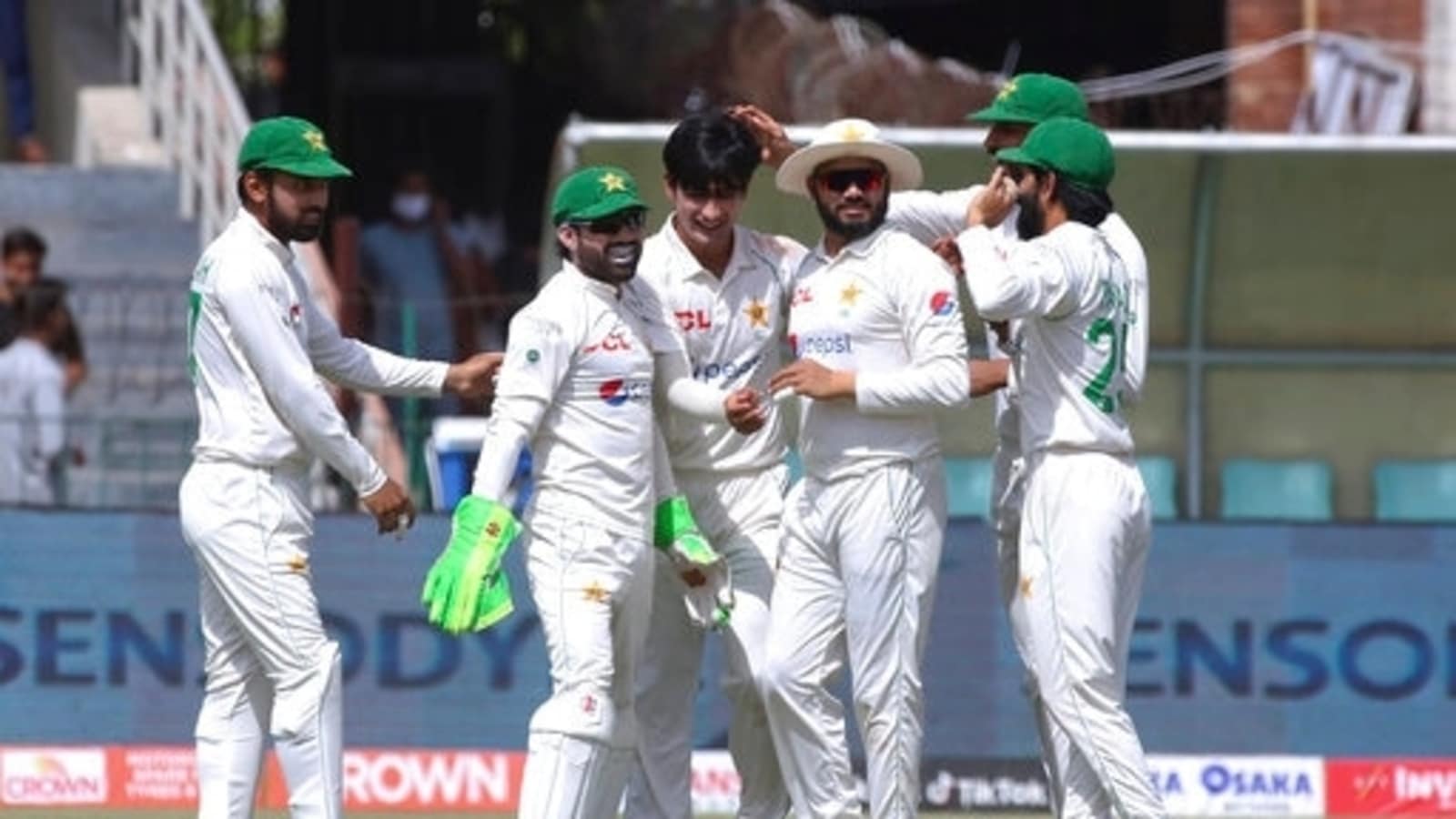 Pakistan vs Australia Live Score, 3rd Test Day 2 Highlights from Lahore Crickit