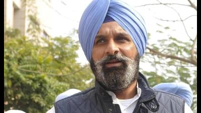 A Mohali court on Tuesday extended the judicial custody of Shiromani Akali Dal (SAD) leader and former minister Bikram Singh Majithia till April 5 in a drugs case.